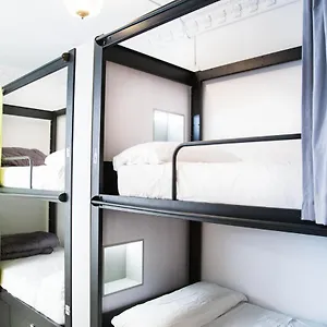 Hostel Onefam Catedral, Sewilla