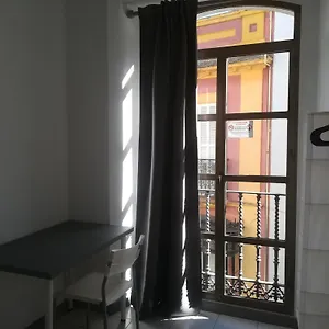Pensjonat Urban, Sewilla